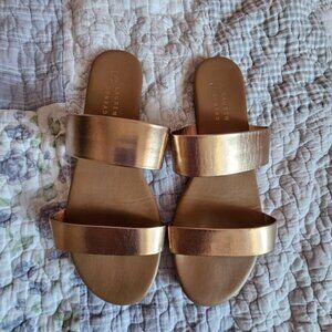 Lauren Conrad Gold Sandals Size 8